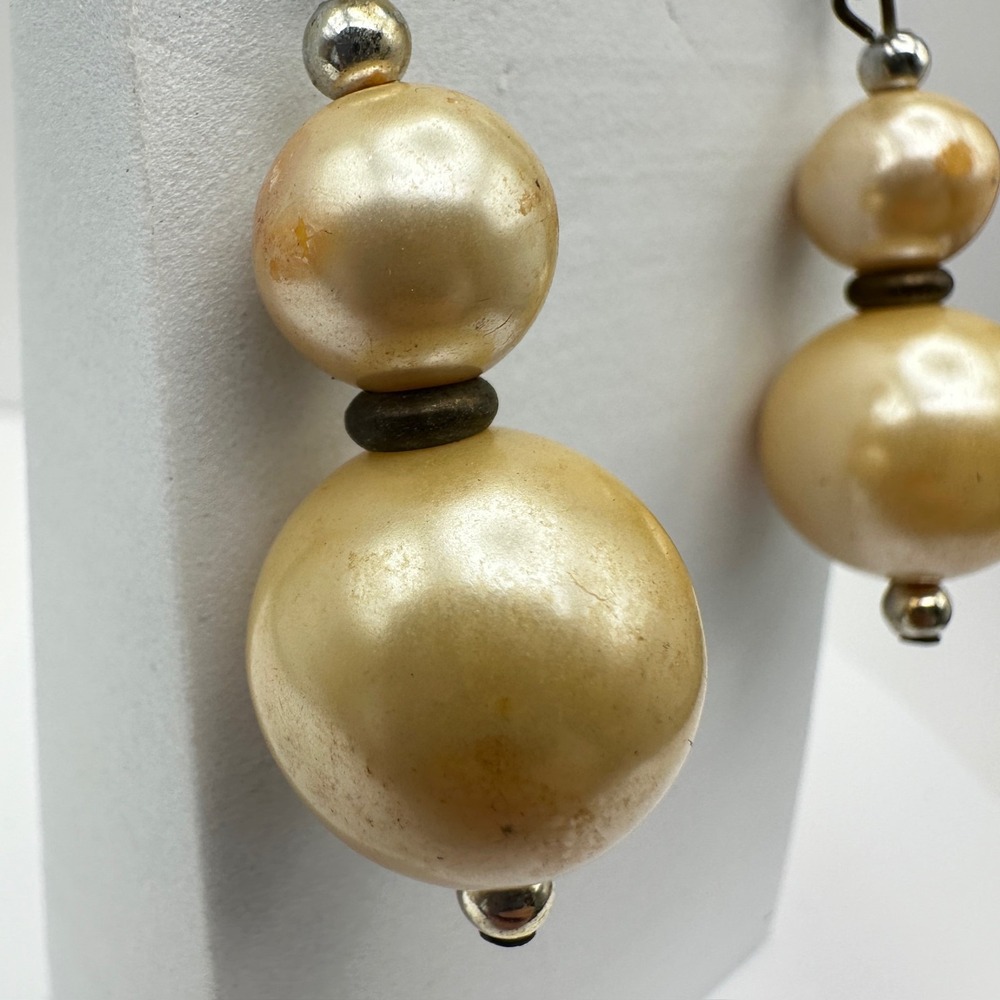 Vintage 80s Faux Pearl Drop Earrings Cream Graduated Bead Statement Dangle Retro - Picture 5 of 12